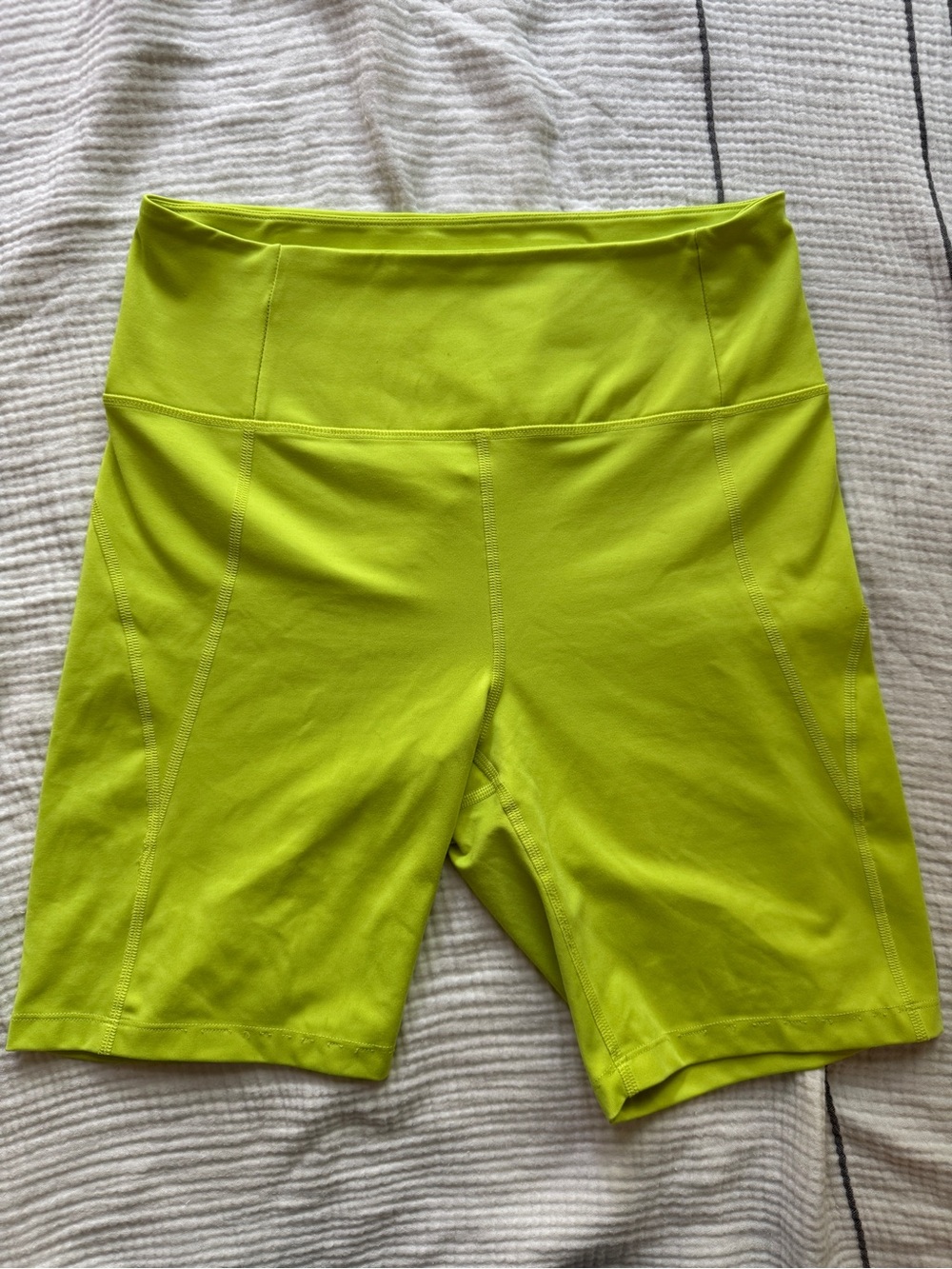 Girlfriend Collective Biker Shorts - L